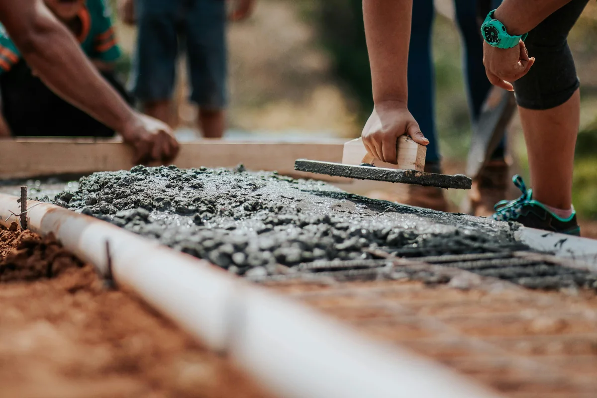 Chantier maçonnerie et coulage de dalle béton